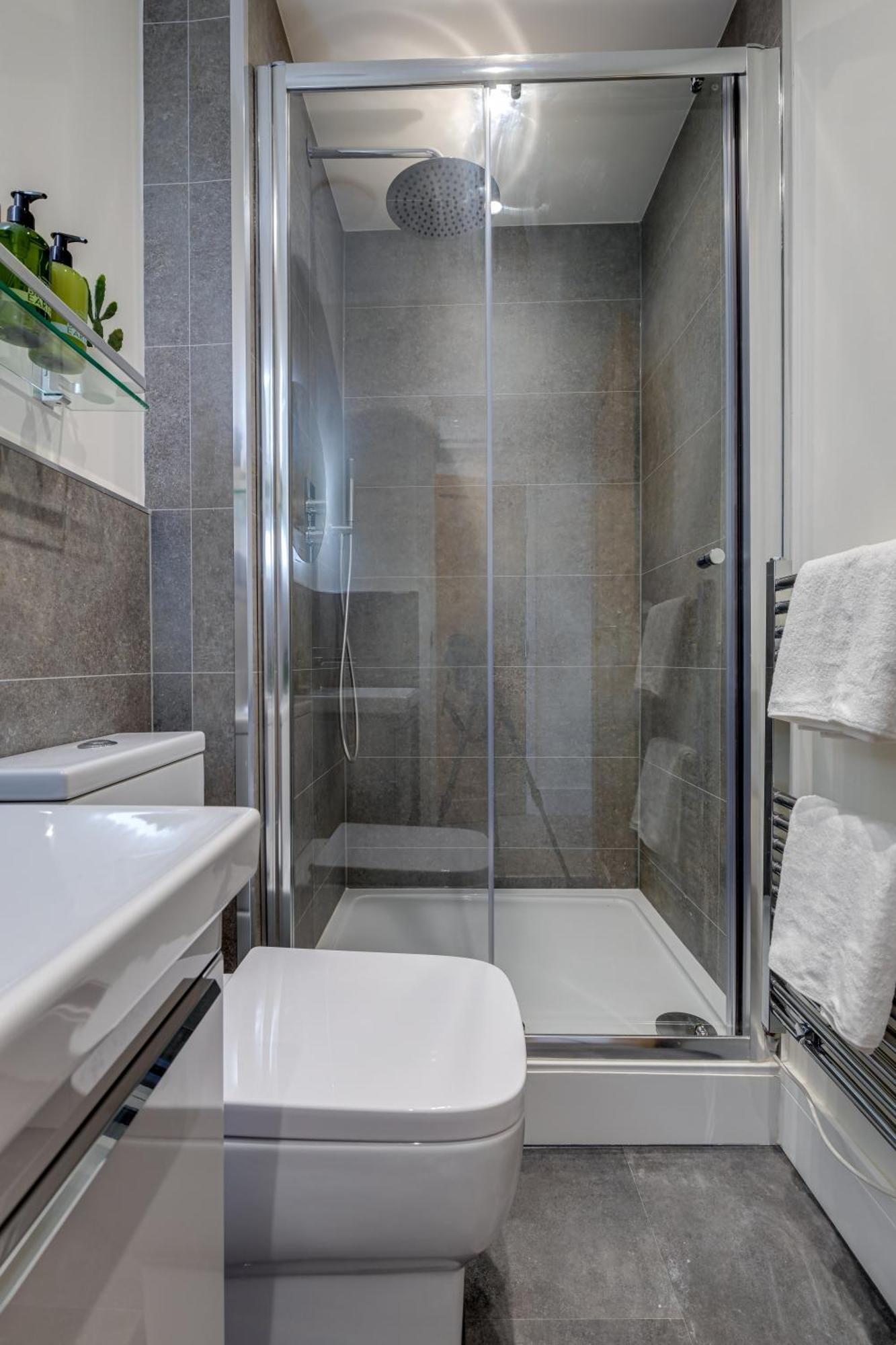 Apt 4 North Marine Villa سكرابورو المظهر الخارجي الصورة